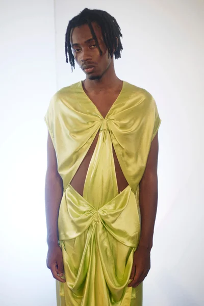 Look 34